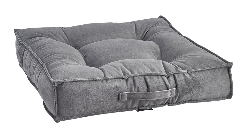 Best Dog Beds for Senior Dogs - Piazza - Dusk