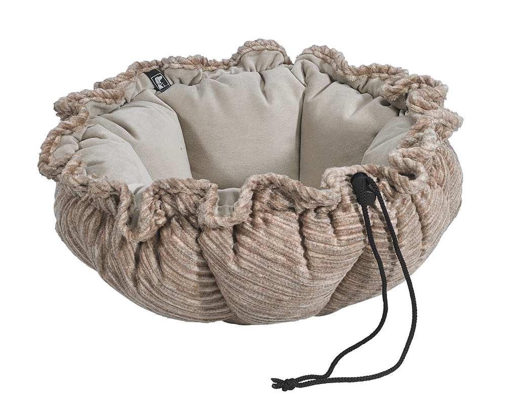 Small Dog or Cat Bed - Buttercup - Wheat