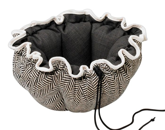 Small Dog or Cat Bed-Buttercup-Herringbone (Storm)