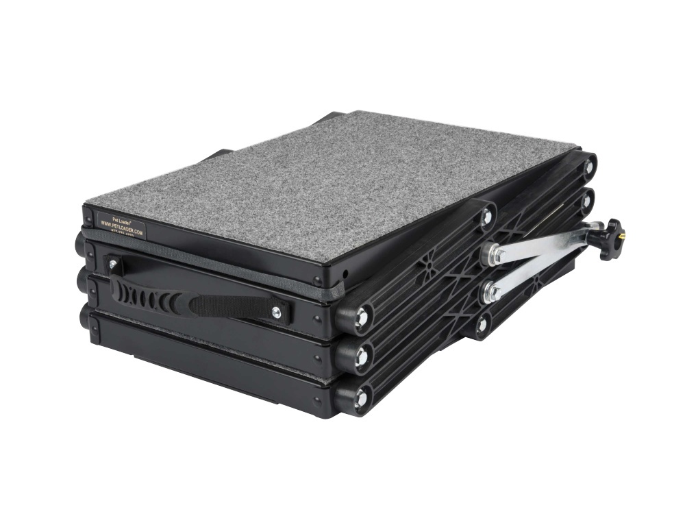 thumbnail image 2 of Ultra Light 14.5" Platform, 4-Step Made In USA Pet Loader 2 of 10