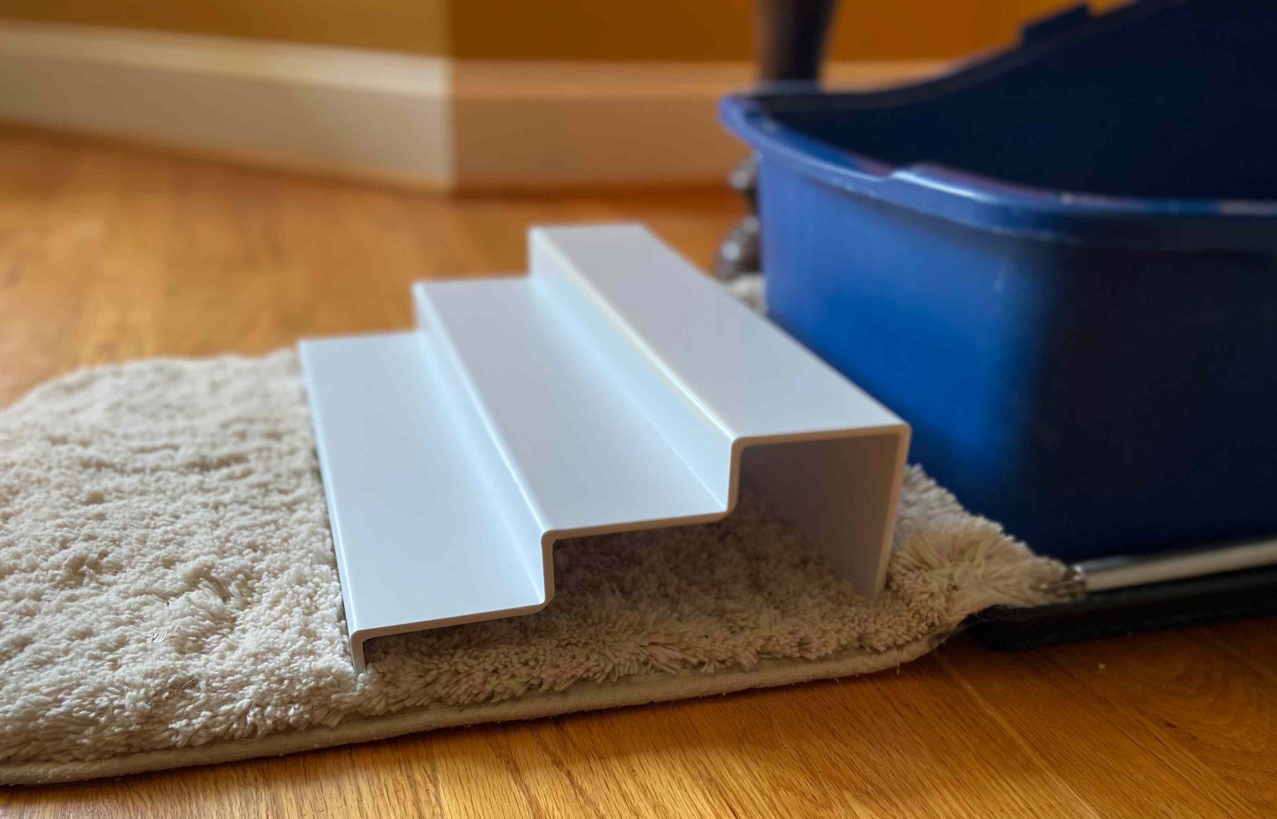 For cats peeing outside box - Litter Box Access Steps